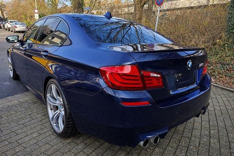 Gebraucht BMW M5 Performance 560 PS (411 kW) 2011 Blau Limousine