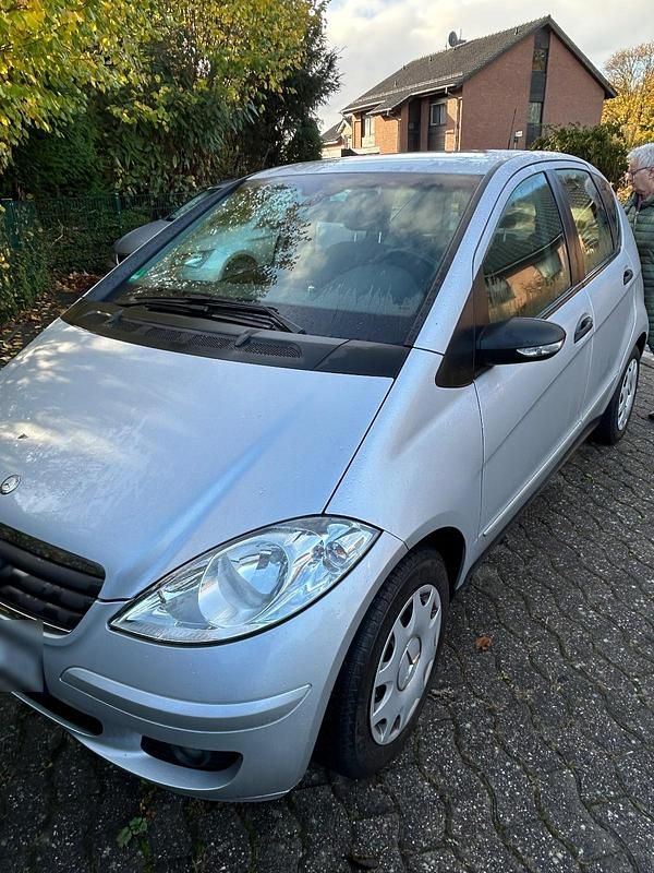 Silber Gebraucht 2007 Mercedes A150 Kleinwagen | 3.200 € (Fairer Preis) - Bild 1/4
