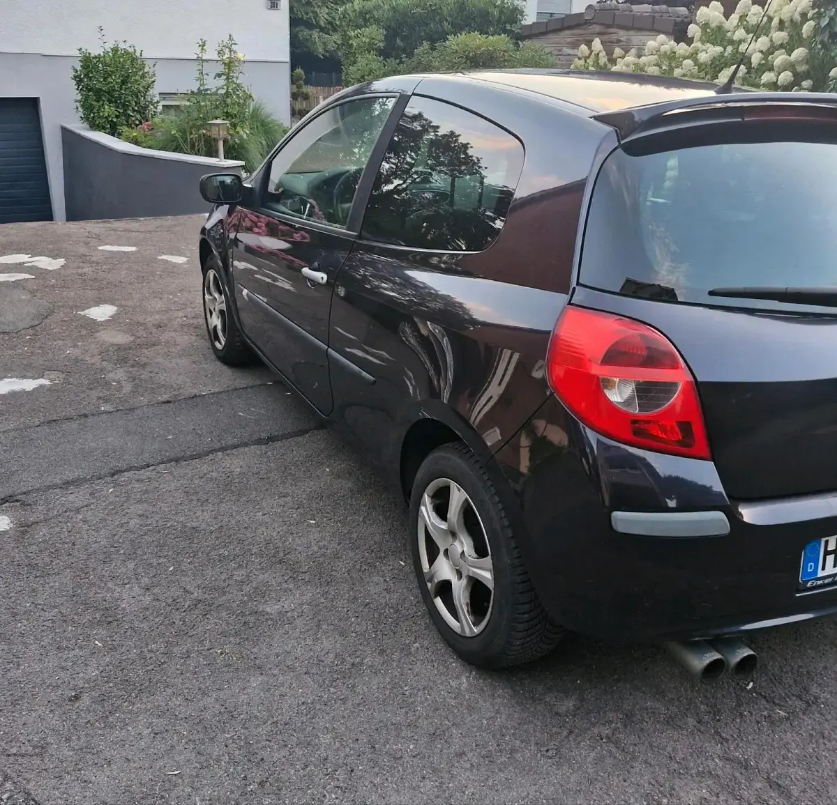 Gebraucht Renault Clio II 103 PS (75 kW) 2007 Blau Limousine