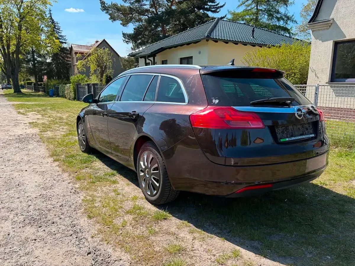 Occasion Opel Insignia 160 ch (117 kW) 2012 Marron Break
