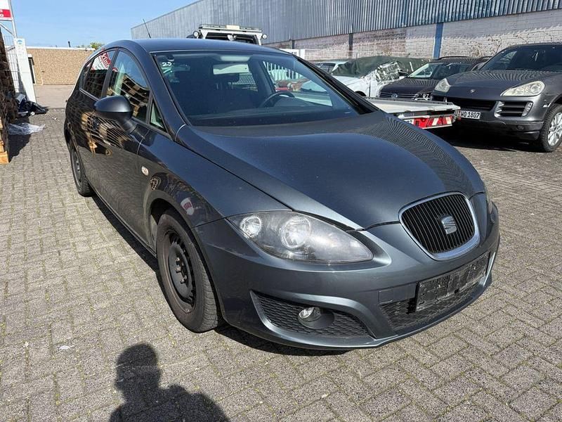 Gebraucht Seat Leon Stylance 105 PS (77 kW) 2011 Schwarz Kleinwagen