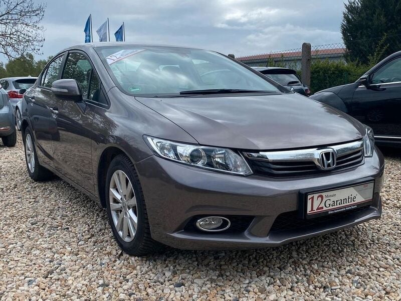 Gold Gebraucht 2012 Honda Civic Limousine | 9.999 € (Fairer Preis) - Bild 1/4