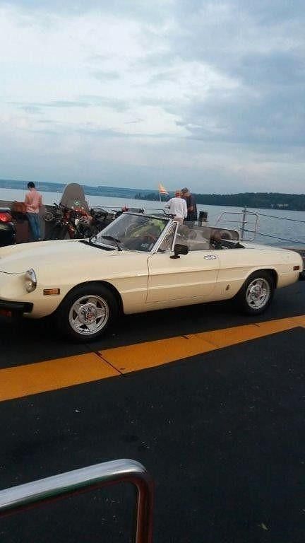 Gebraucht Alfa Romeo Spider 116 PS (85 kW) 1982 Beige Cabrio