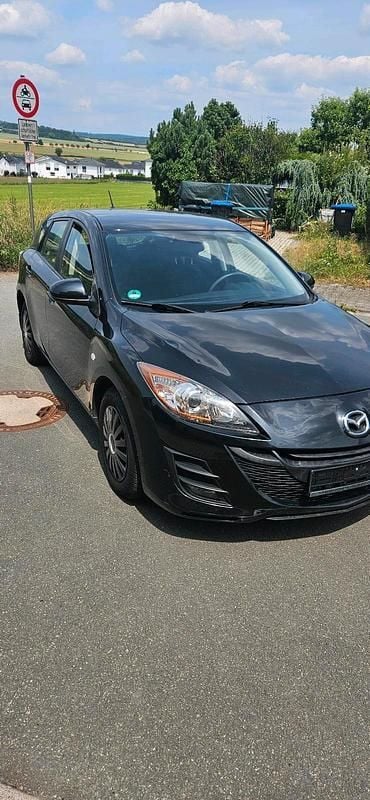 Schwarz Gebraucht 2010 Mazda 3 Edition Limousine | 5.200 € (Fairer Preis) - Bild 1/4