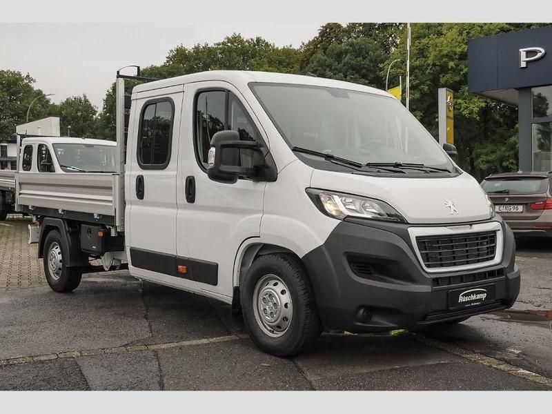 Neu Peugeot Boxer 165 PS (121 kW) 2025 Weiß Van