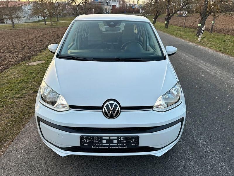 Gebraucht VW up! Move 65 PS (47 kW) 2022 Weiß Kleinwagen