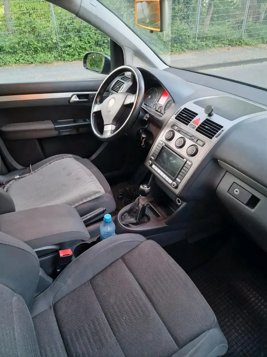 Gebraucht VW Touran 140 PS (102 kW) 2007 Schwarz Van / Kleinbus