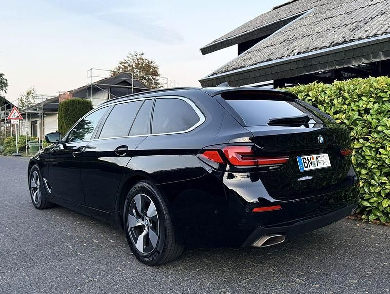 Gebraucht BMW 520 190 PS (139 kW) 2020 Schwarz Kombi