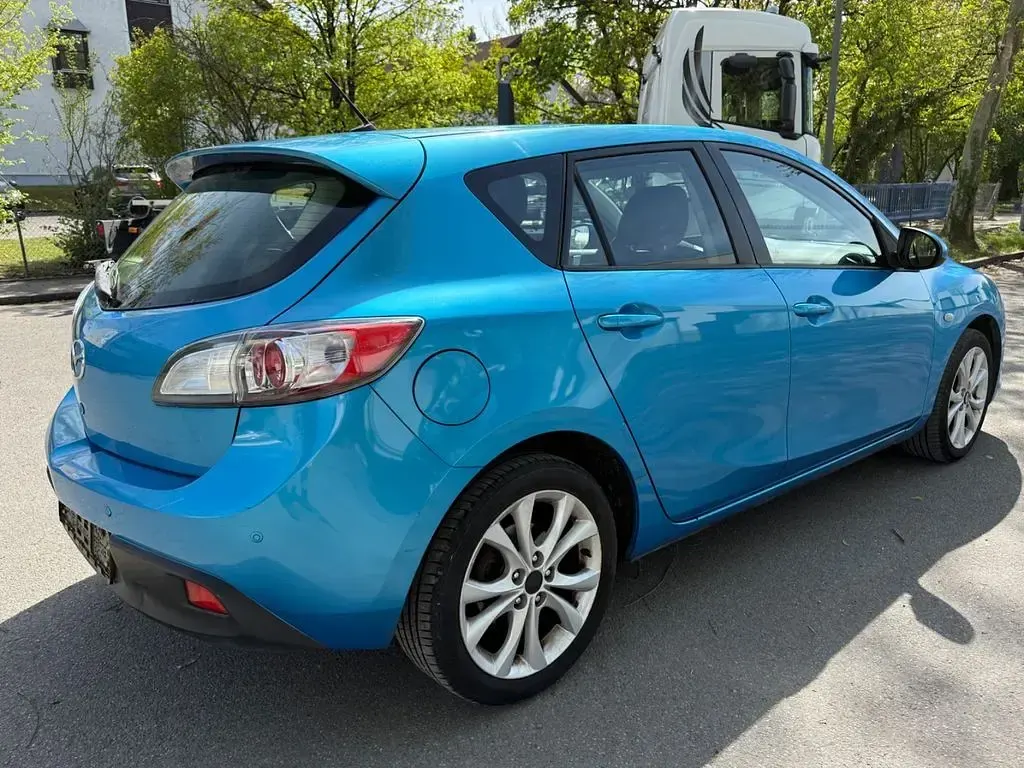 Gebraucht Mazda 3 Active Plus 105 PS (77 kW) 2011 Blau Limousine