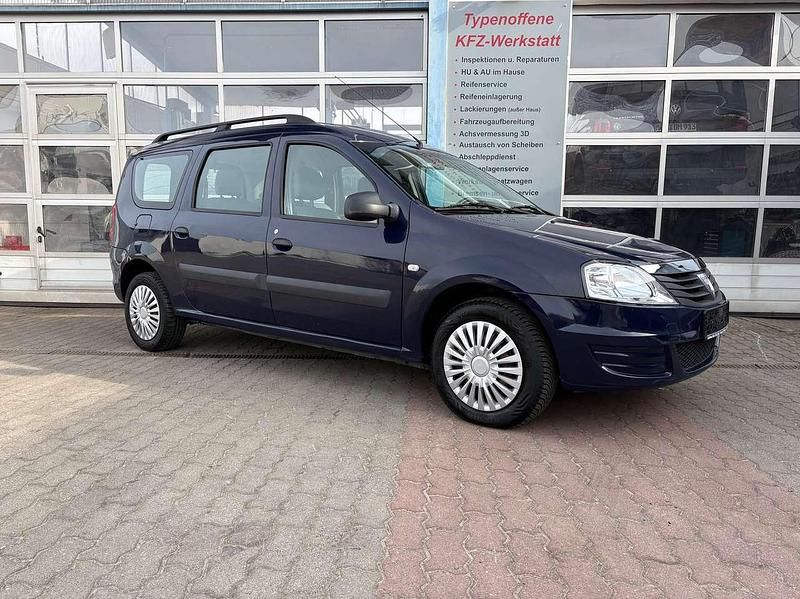 Gebraucht Dacia Logan 84 PS (61 kW) 2011 Blau Kombi