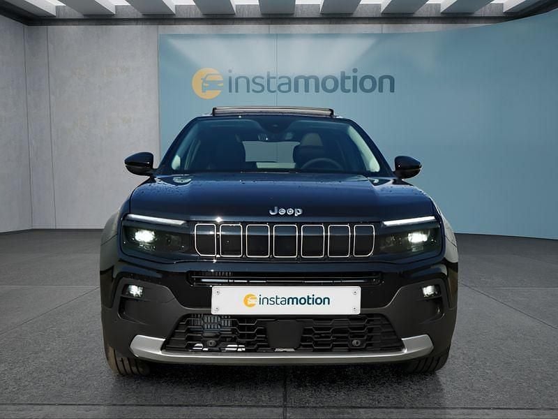 Neu Jeep Avenger 110 PS (80 kW) 2025 Schwarz SUV