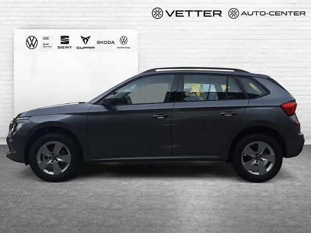 Neu Skoda Kamiq Essence 116 PS (85 kW) 2026 Graphitegrau metallic SUV