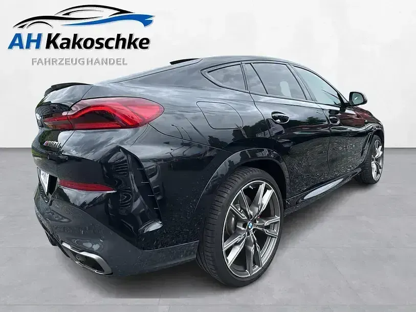 Gebraucht BMW X6 M50 Performance 530 PS (389 kW) 2021 Black sapphire metallic SUV