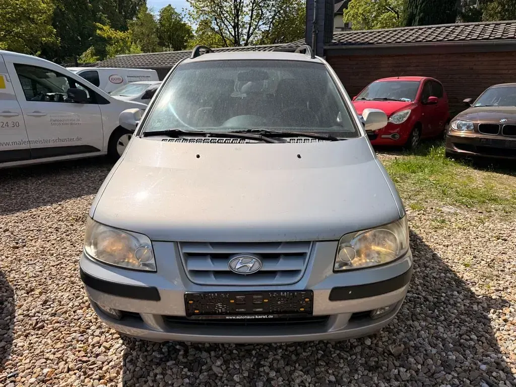 Używany Hyundai Matrix GLS 103 KM (75 kW) 2005 Srebrny Minivan