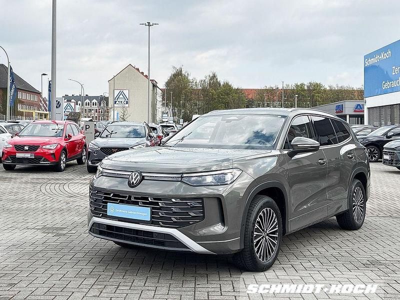 Usata VW Tayron Elegance 150 CV (110 kW) 2025 Verde SUV