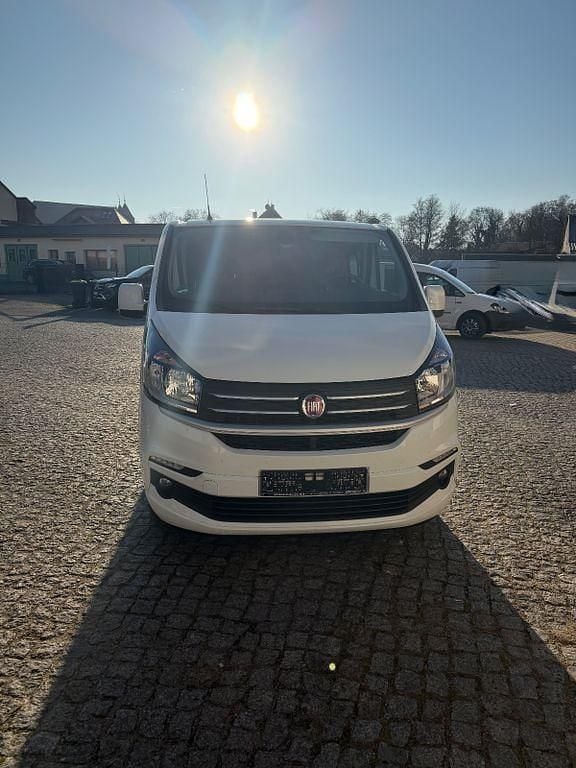 Gebraucht Fiat Talento 145 PS (106 kW) 2021 Weiß Van / Kleinbus