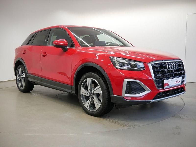 Gebraucht Audi Q2 Advanced 150 PS (110 kW) 2025 Progressivrot metallic SUV