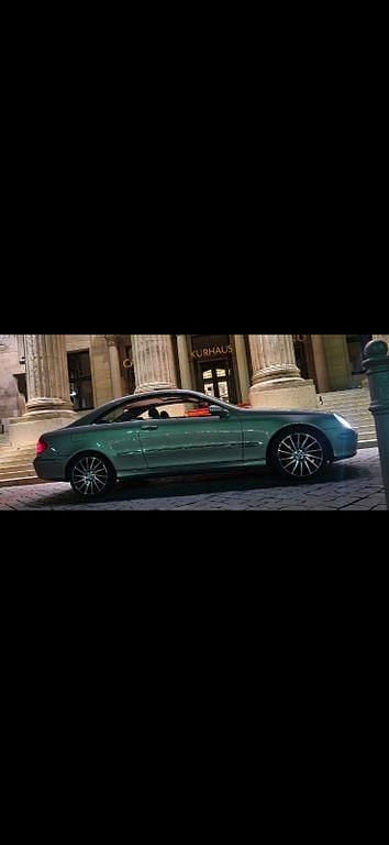 Beige Gebraucht 2004 Mercedes CLK200 Elegance Coupé | 2.999 € (Guter Preis) - Bild 1/4