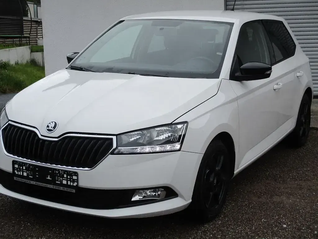 Gebraucht Skoda Fabia 95 PS (69 kW) 2021 Weiß Kleinwagen