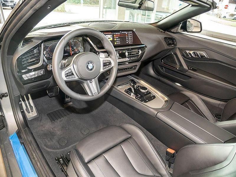 Neu BMW Z4 Performance 197 PS (144 kW) 2026 Skyscraper grau metallic Cabrio