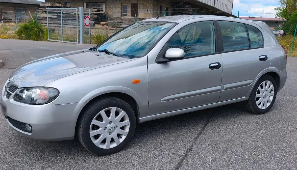 Gebraucht Nissan Almera 116 PS (85 kW) 2004 Grau Limousine