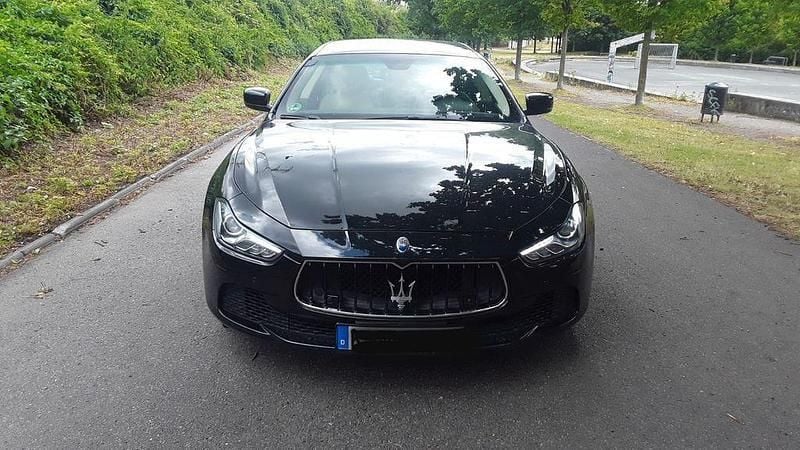 Schwarz Gebraucht 2014 Maserati Ghibli Coupé | 16.999 € (Superpreis) - Bild 1/4