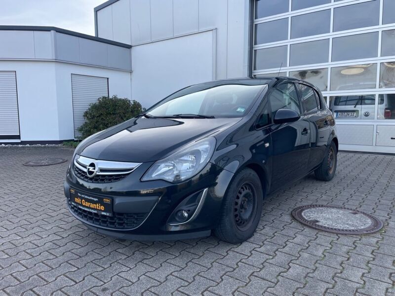 Gebraucht 2013 Opel Corsa Color Edition Limousine | 4.790 € (Etwas zu teuer) - Bild 1/4
