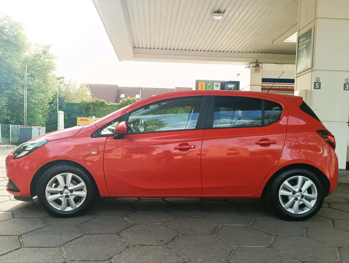 Gebraucht Opel Corsa 90 PS (66 kW) 2015 Rot Kleinwagen