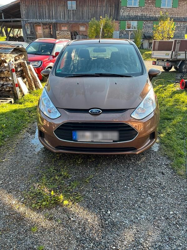 Braun Gebraucht 2013 Ford B-MAX Van / Kleinbus | 6.500 € (Guter Preis) - Bild 1/4
