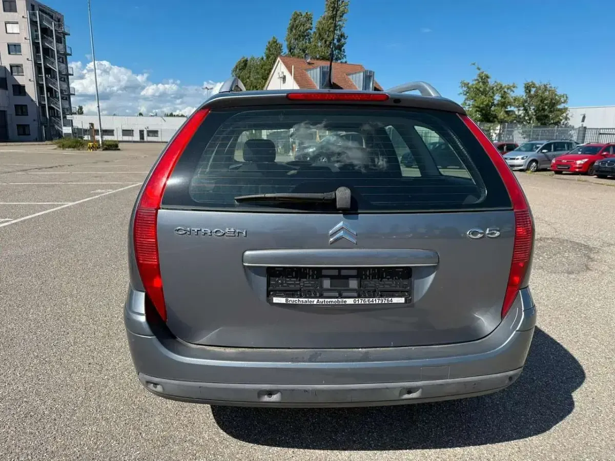 Gebraucht Citroën C5 Tendance 140 PS (102 kW) 2005 Lackierung gewittergrau/metal Kombi