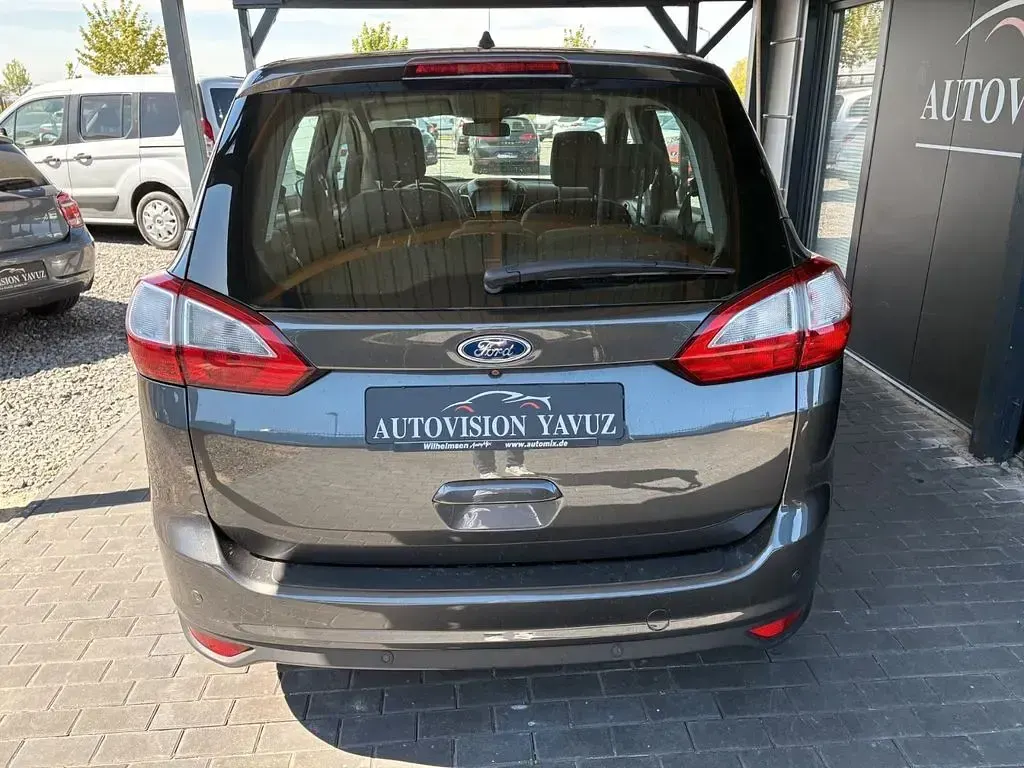 Gebraucht Ford Grand C-Max Titanium 150 PS (110 kW) 2016 Grau Van / Kleinbus