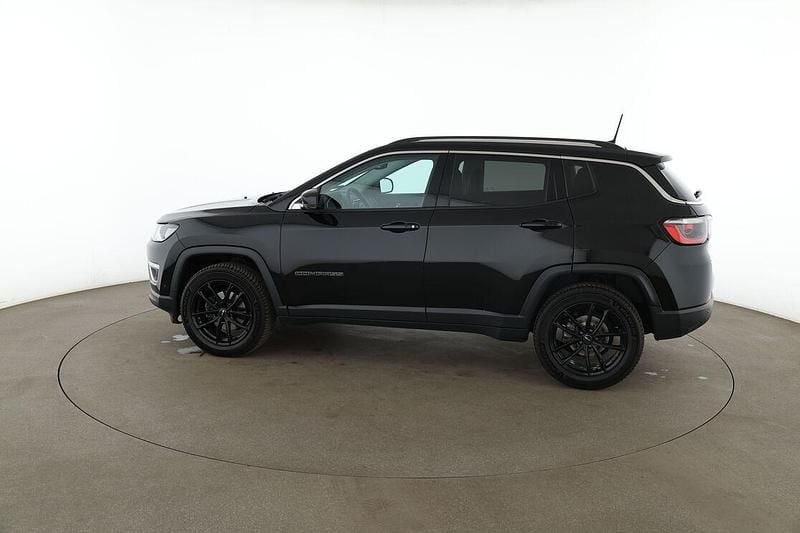 Käytetty Jeep Compass Limited 170 HP (125 kW) 2017 Musta Katumaasturi