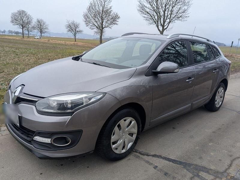 Gebraucht Renault Mégane 110 PS (80 kW) 2014 Grau Limousine