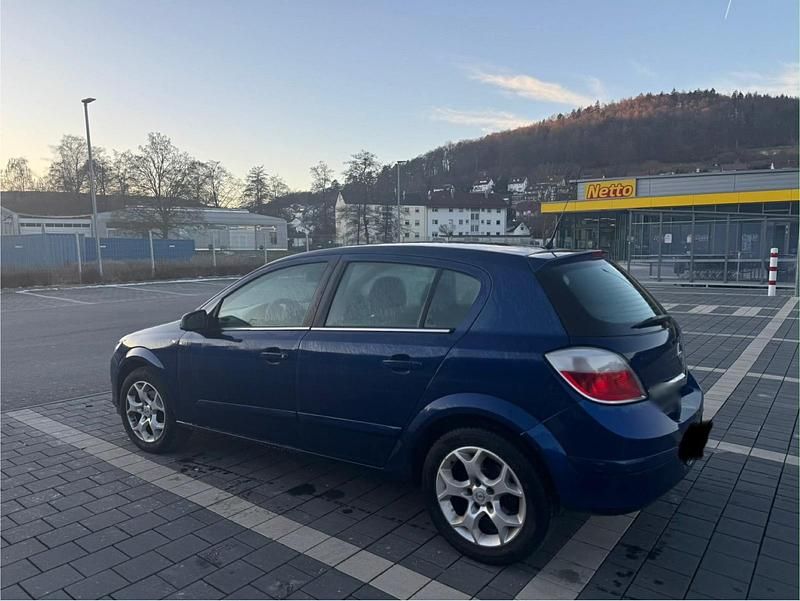 Usata Opel Astra 2005 Marrone Utilitaria