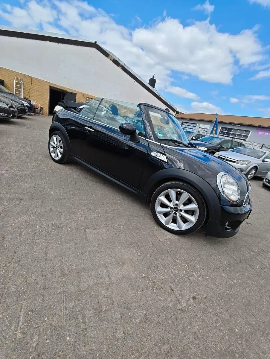 Gebraucht Mini Cooper S Cabriolet 184 PS (135 kW) 2011 Schwarz Cabrio
