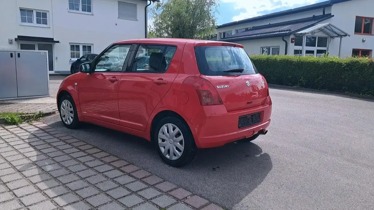 Gebraucht Suzuki Swift 92 PS (67 kW) 2006 Rot Kleinwagen