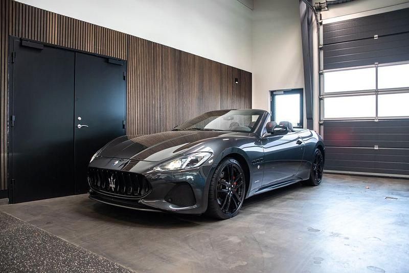 Grau Gebraucht 2019 Maserati GranCabrio Cabrio | 121.500 € - Bild 1/4