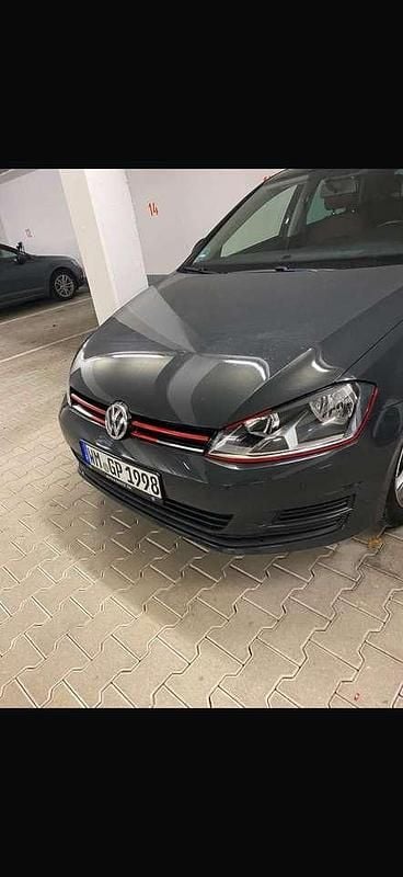 Gebraucht VW Golf VII Comfortline 110 PS (80 kW) 2016 Limousine