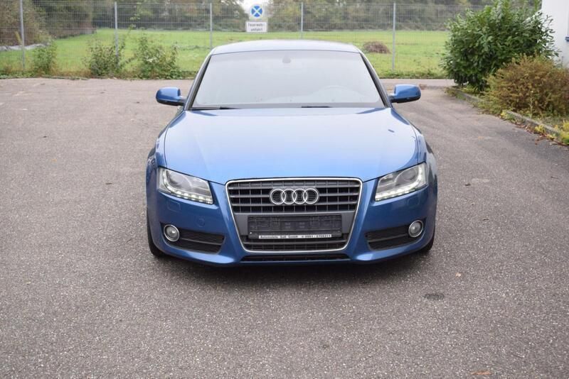 Blau Gebraucht 2009 Audi A5 S-Line Coupé | 11.999 € (Fairer Preis) - Bild 1/4