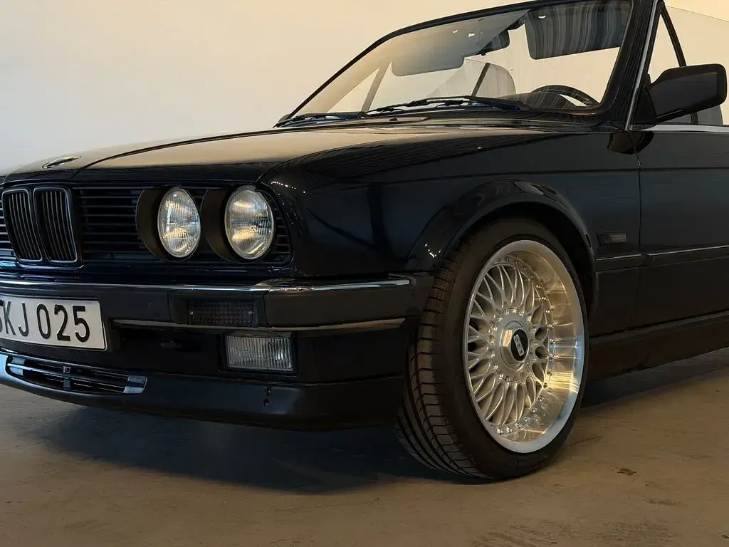 Gebraucht BMW 325 Cabriolet Performance 170 PS (125 kW) 1987 Blau Cabrio