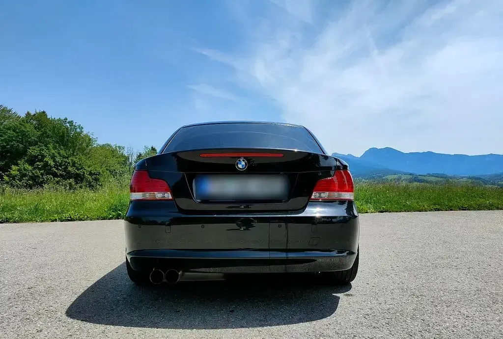 Gebraucht BMW 123 Coupé Performance 204 PS (150 kW) 2008 Schwarz Coupé