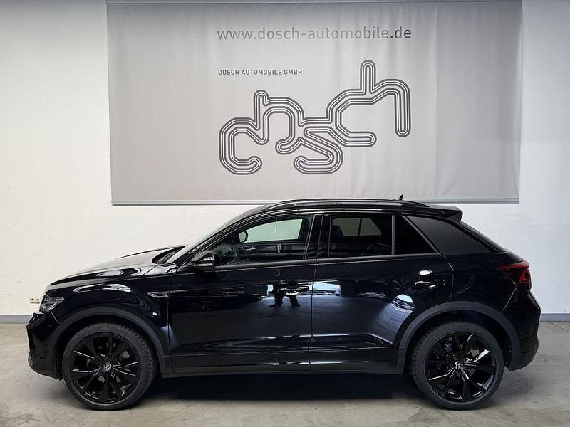 Deep black perleffekt Gebraucht 2024 VW T-Roc R-line SUV | 32.890 € (Etwas zu teuer) - Bild 1/4