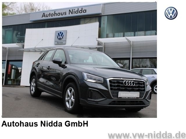 Grau Gebraucht 2023 Audi Q2 Comfort SUV | 23.449 € (Fairer Preis) - Bild 1/4