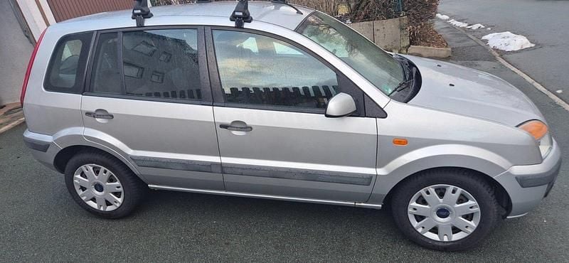 Gebraucht Ford Fusion 80 PS (58 kW) 2007 Silber Kleinwagen