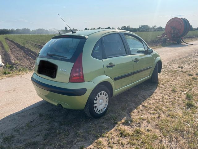 Gebraucht Citroën C3 73 PS (53 kW) 2003 Grün Kleinwagen
