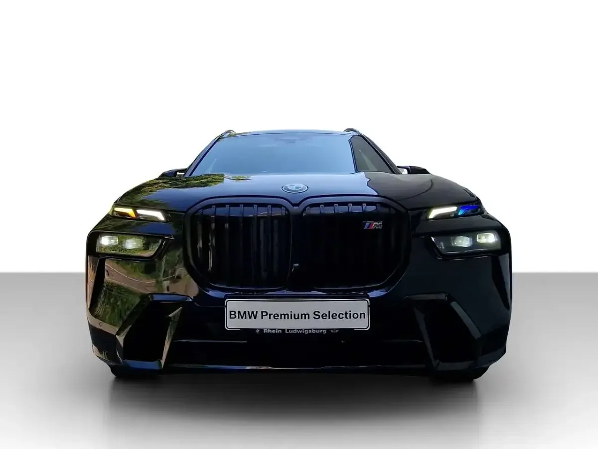 Gebraucht BMW X7 M Sport 530 PS (389 kW) 2025 Schwarz SUV