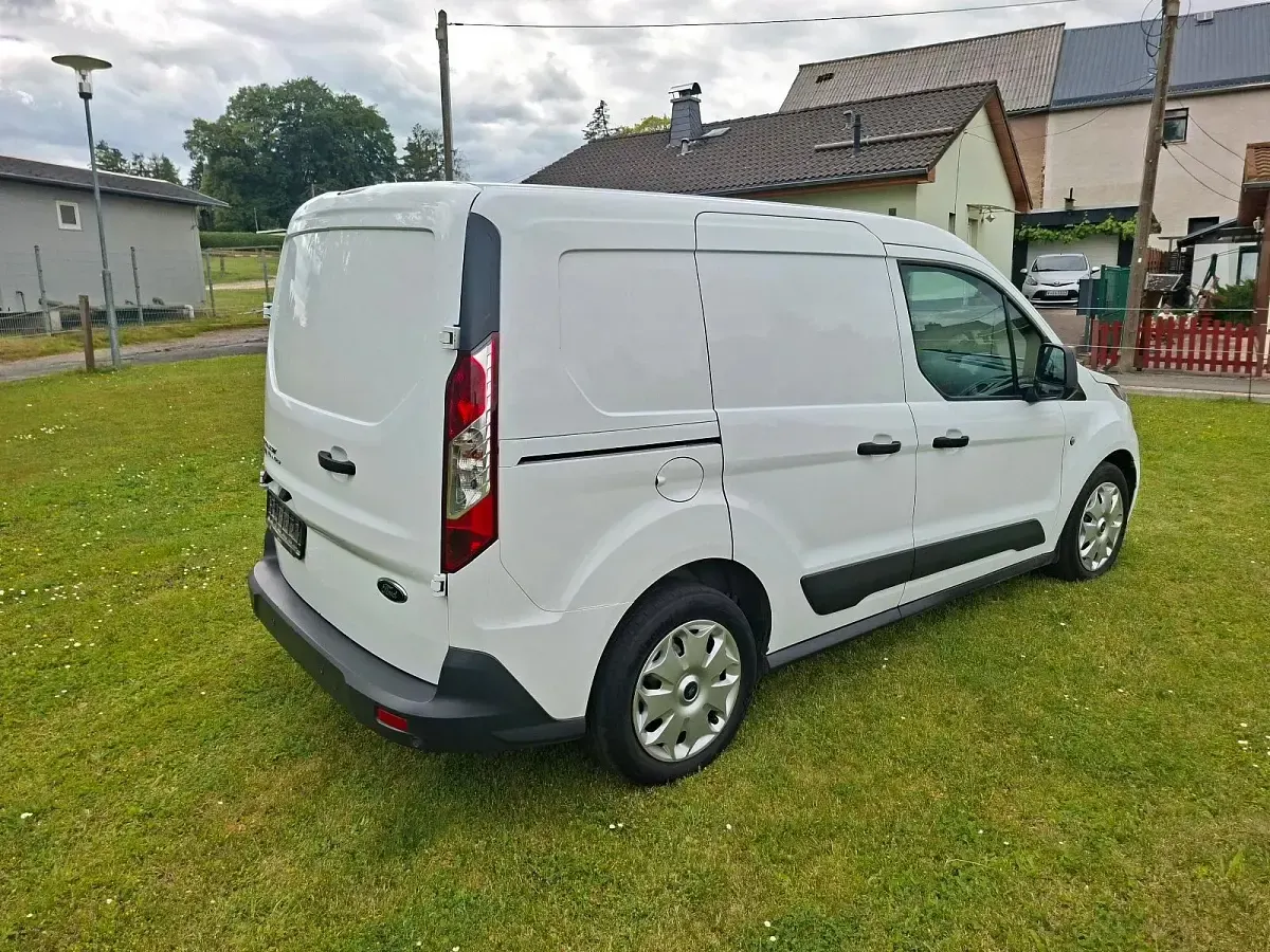 Gebraucht Ford Transit Connect 101 PS (74 kW) 2016 Weiß Van / Kleinbus
