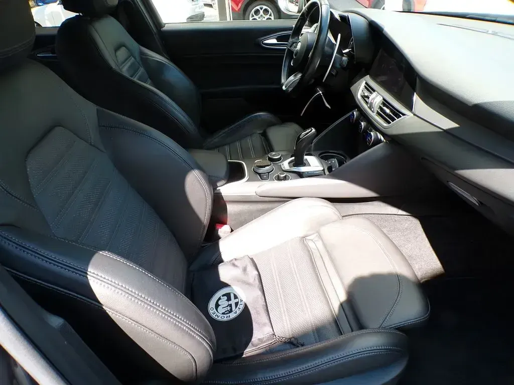 Gebraucht Alfa Romeo Giulia Veloce 280 PS (205 kW) 2022 Grau Limousine