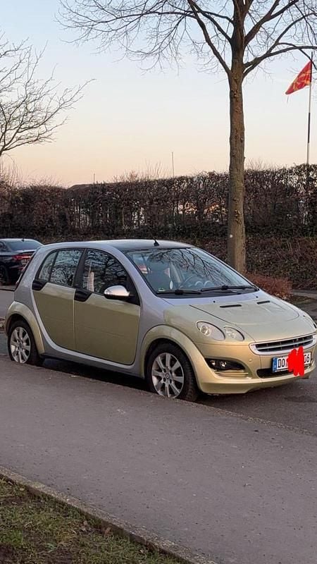 Grün Gebraucht 2004 Smart ForFour Kleinwagen | 2.000 € (Guter Preis) - Bild 1/4