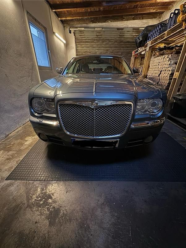 Andere farben Gebraucht 2006 Chrysler 300C Limousine | 7.600 € - Bild 1/4
